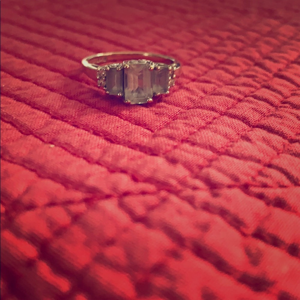 14k white gold aquamarine ring